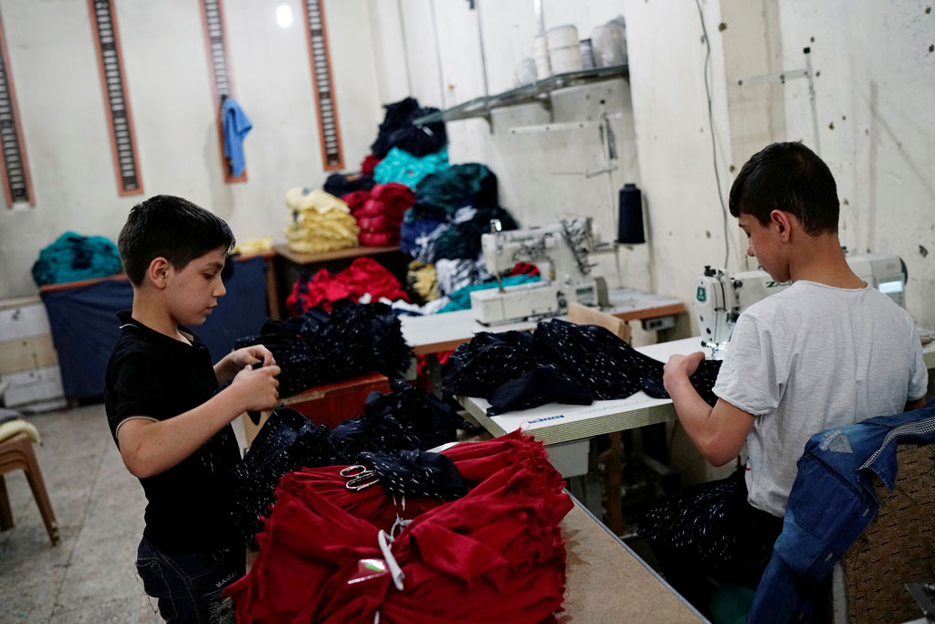 Zeeman Eerlijkheid Inspecteren H&M, Adidas, Next, Mango… exploitent des enfants réfugiés syriens en  Turquie ! - Gauche révolutionnaire