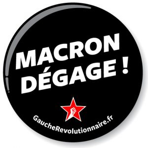Badge Macron Dégage !